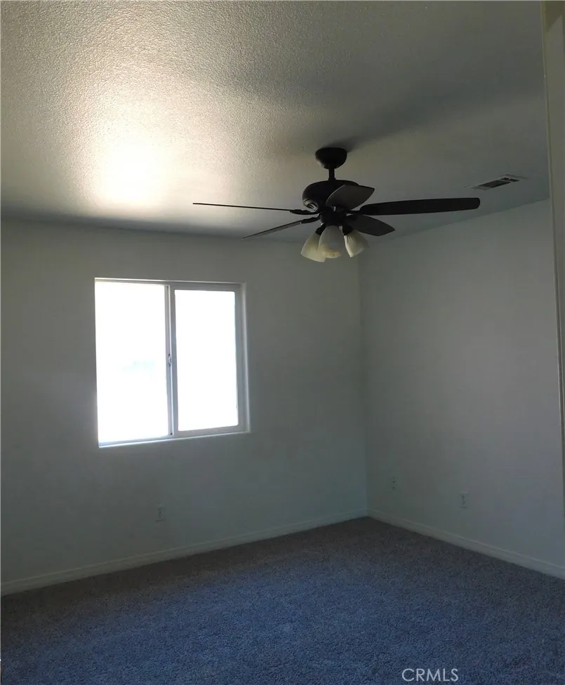 8560 Eucalyptus California City, CA 93505