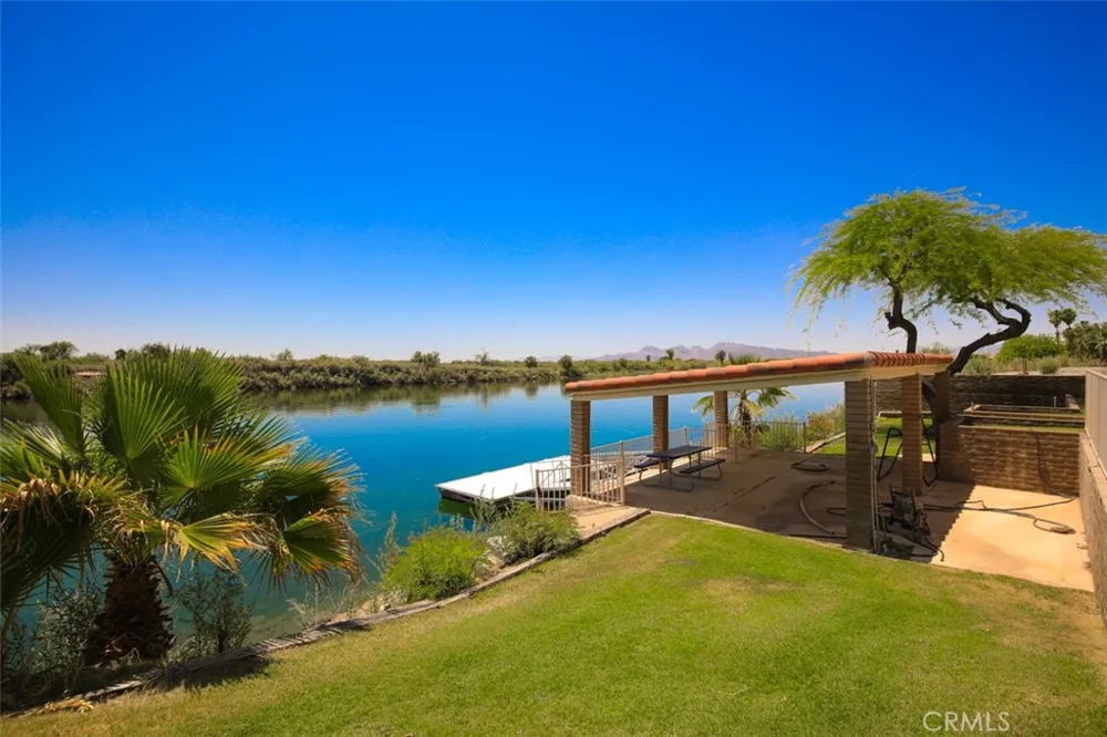 7823 Rio Vista Drive Big River, CA 92242