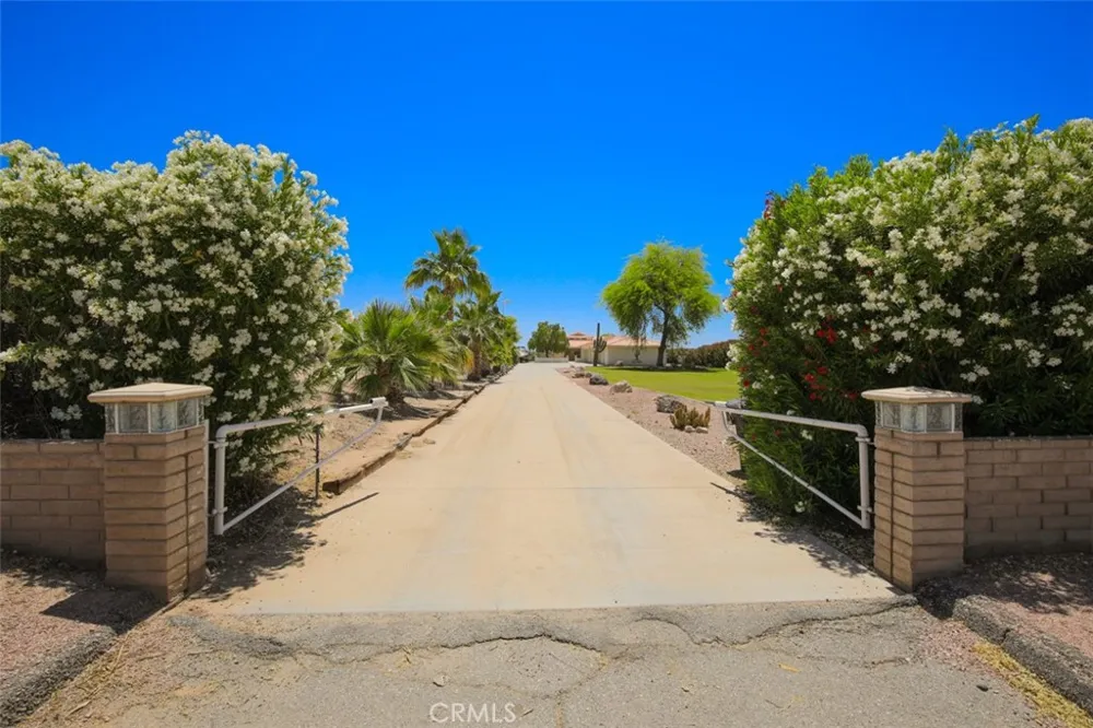 7823 Rio Vista Drive Big River, CA 92242