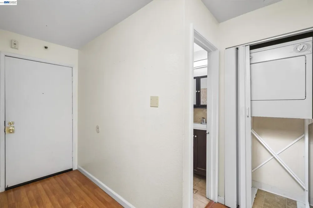 16006 E 14Th St #218 San Leandro, CA 94578
