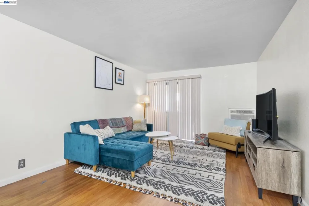 16006 E 14Th St #218 San Leandro, CA 94578