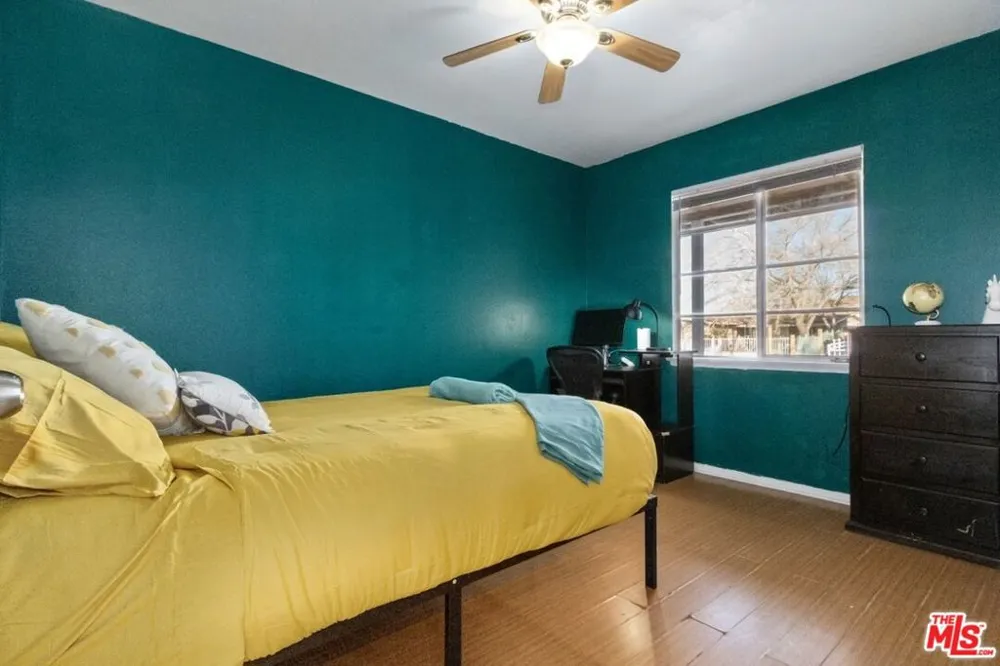 38457 Sumac Avenue Palmdale, CA 93550
