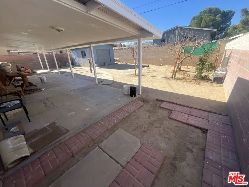 38457 Sumac Avenue Palmdale, CA 93550
