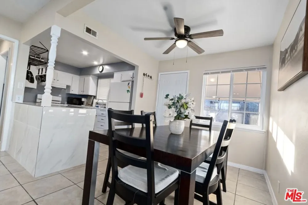 38457 Sumac Avenue Palmdale, CA 93550