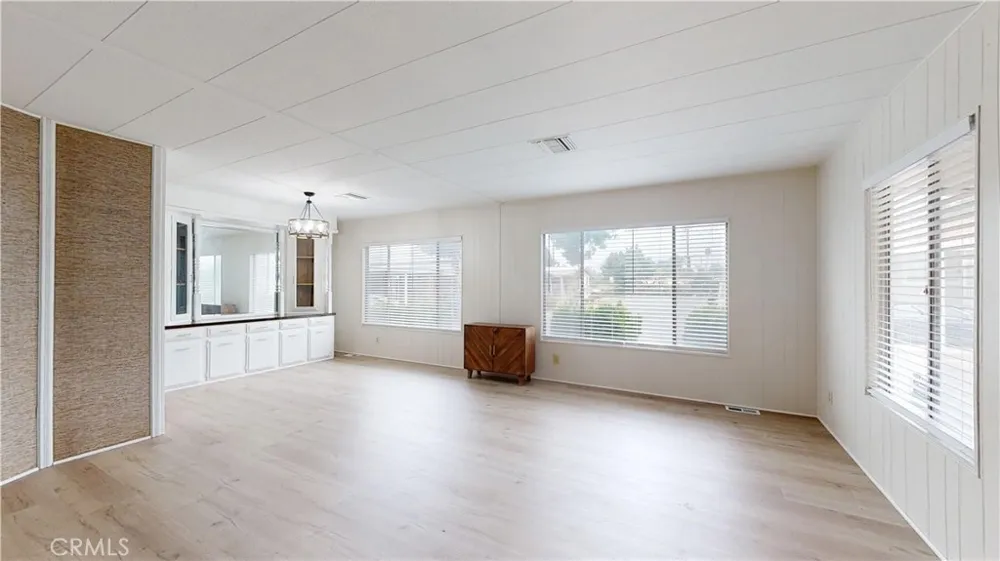 3595 Santa Fe Ave #73 Long Beach, CA 90810