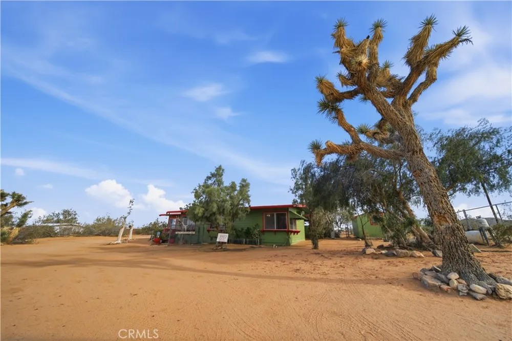60153 Stearman Landers, CA 92285