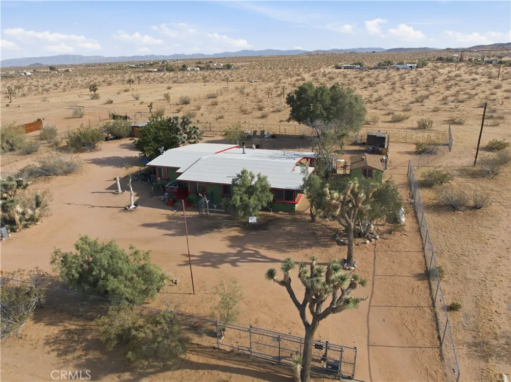 60153 Stearman Landers, CA 92285