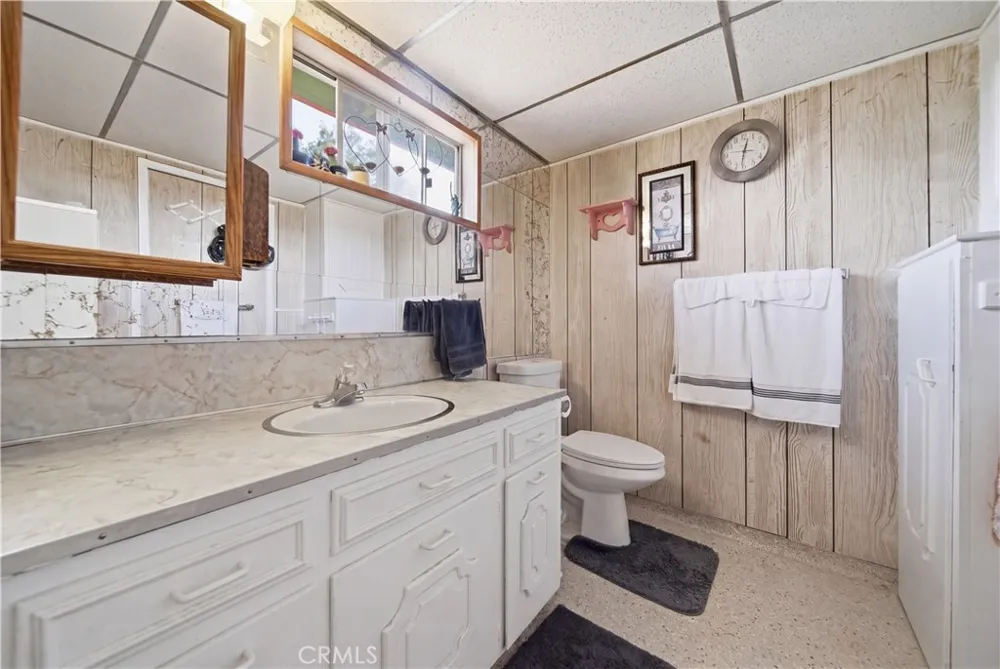 60153 Stearman Landers, CA 92285