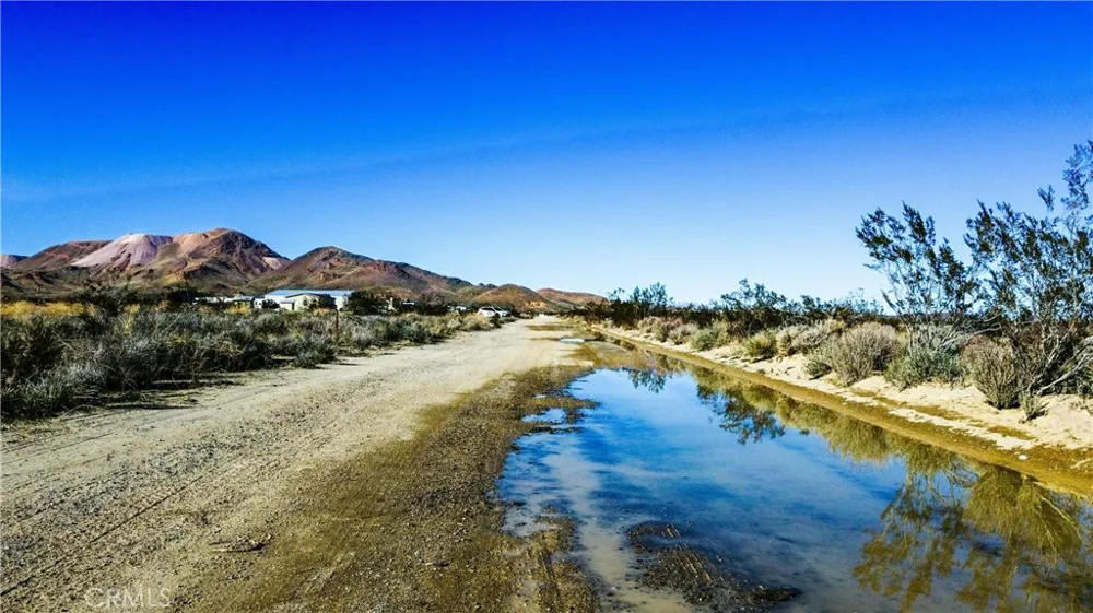 Fickett Avenue Mojave, CA 93501