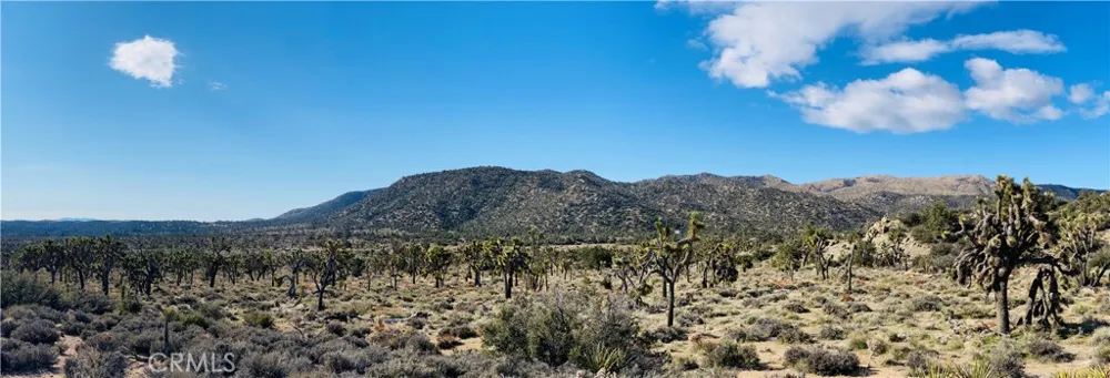 27 Vista Road Pioneertown, CA 92356