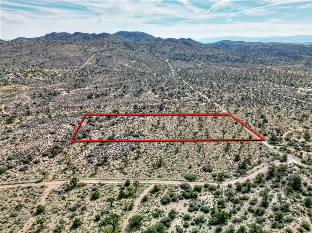 26 Vista Road Pioneertown, CA 92356