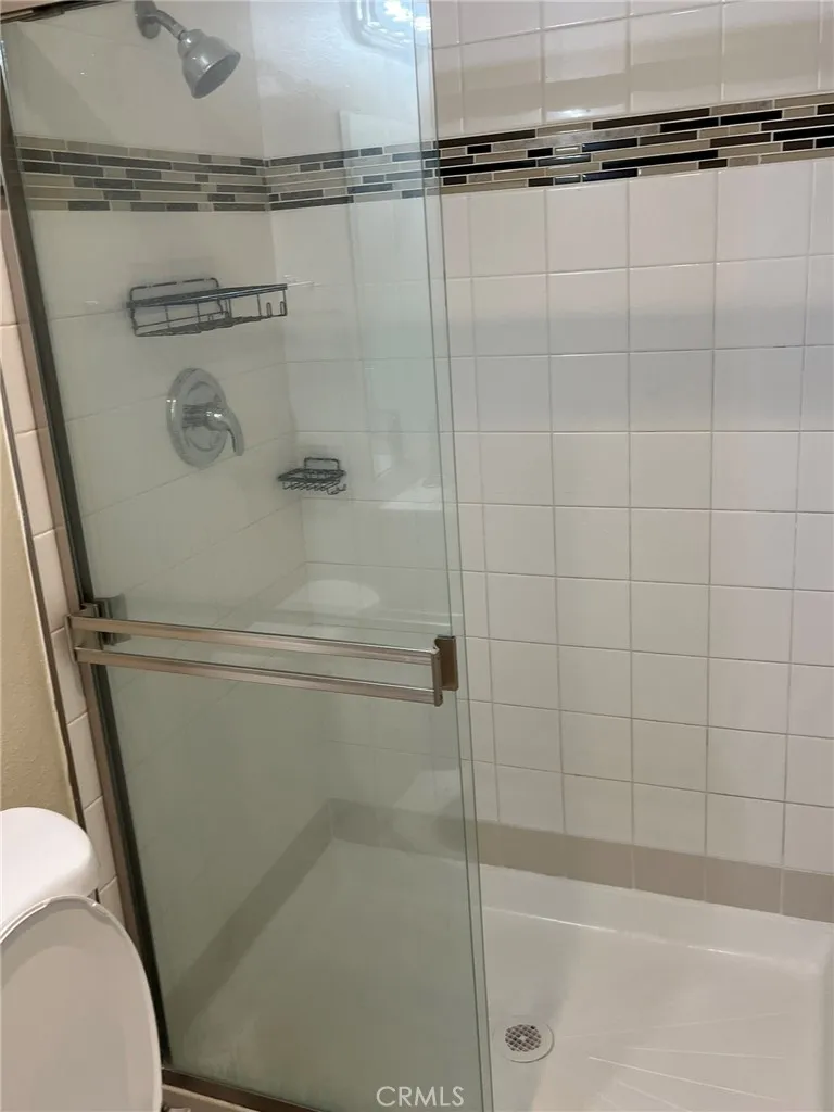 3495 E 21st #B Highland, CA 92346