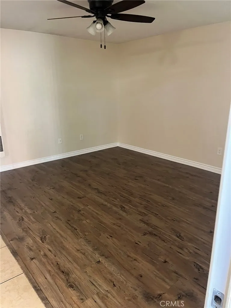 3495 E 21st #B Highland, CA 92346