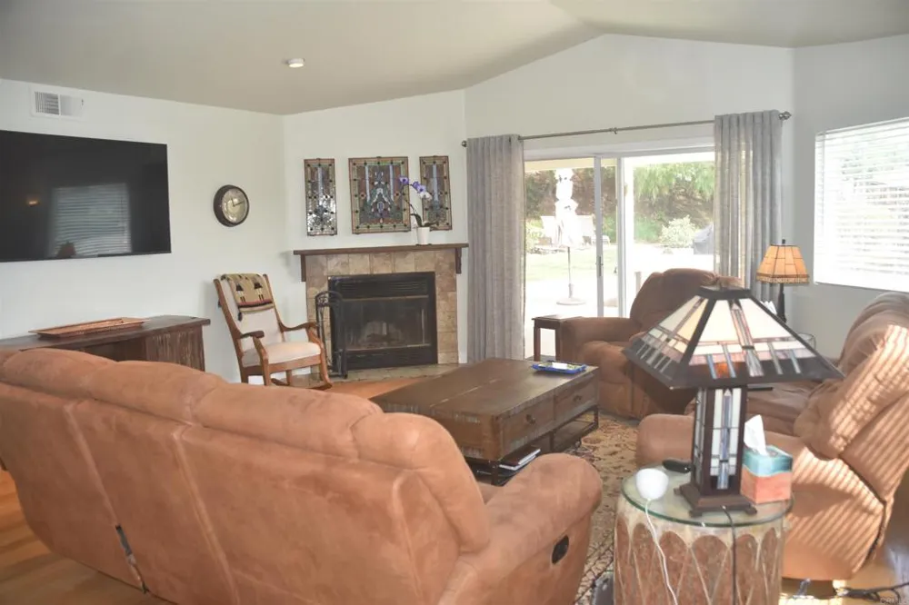 5436 Fairgreen Way Bonsall, CA 92003