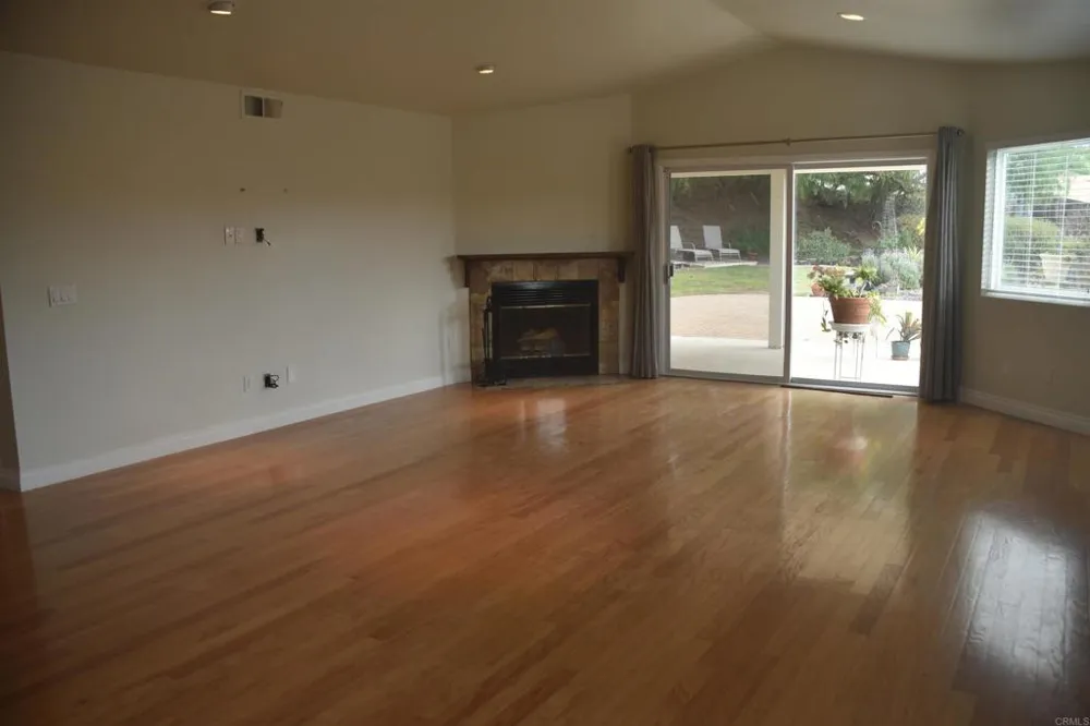 5436 Fairgreen Way Bonsall, CA 92003