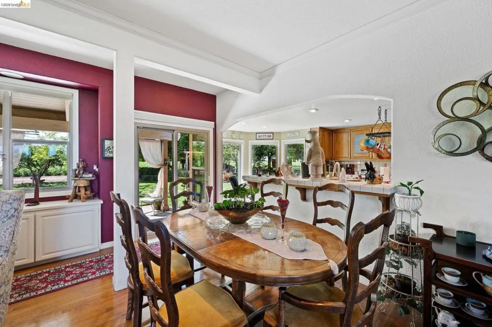 2445 Taylor Ln Byron, CA 94514