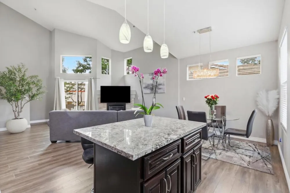 552 Cityscape Place San Jose, CA 95136