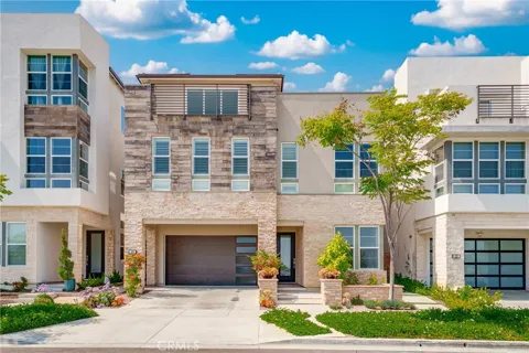 438 Sycamore Dr.