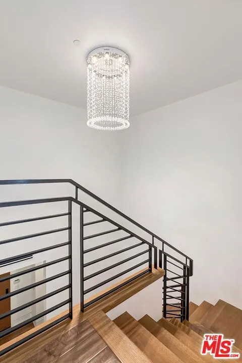 225 S Hamilton Drive #106 Beverly Hills, CA 90211
