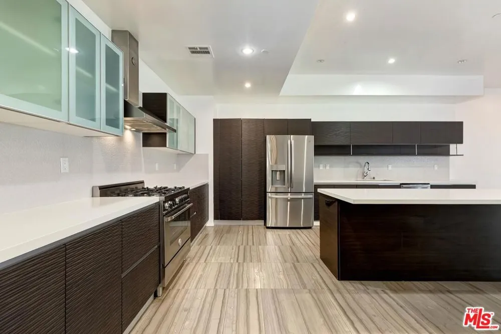 225 S Hamilton Drive #106 Beverly Hills, CA 90211