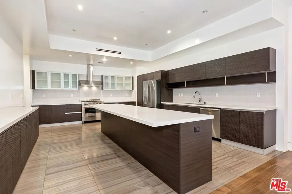 225 S Hamilton Drive #106 Beverly Hills, CA 90211