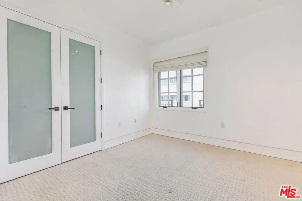 225 S Hamilton Drive #106 Beverly Hills, CA 90211
