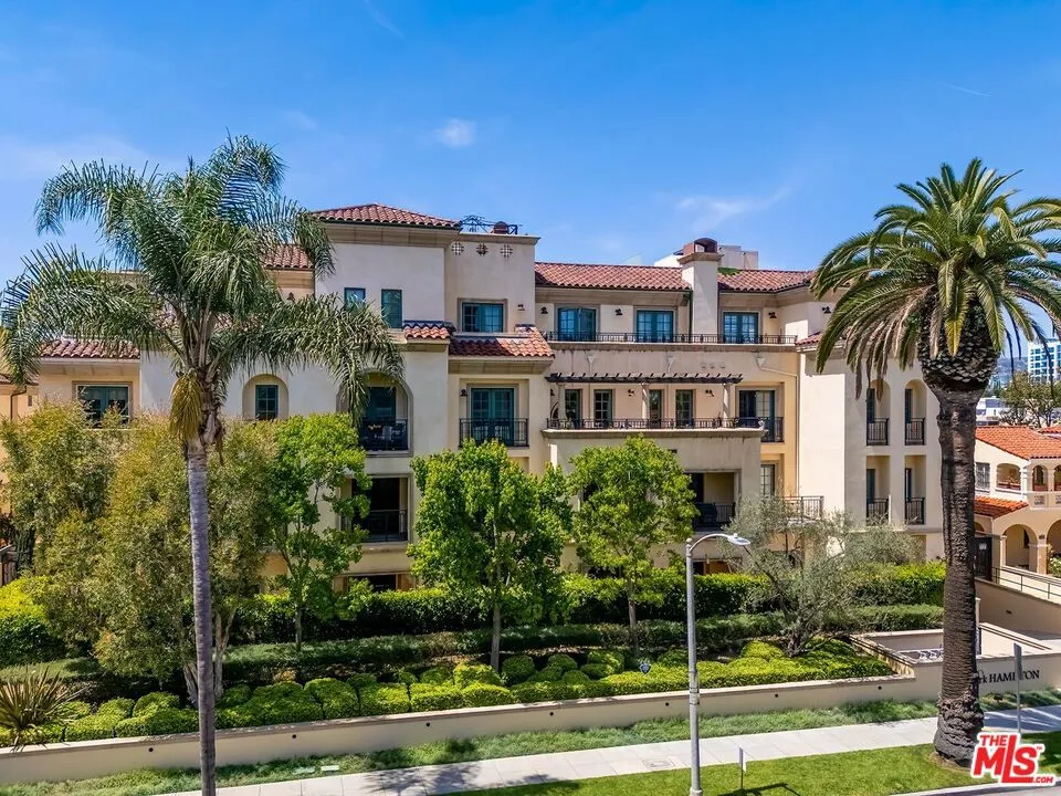 225 S Hamilton Drive #106 Beverly Hills, CA 90211