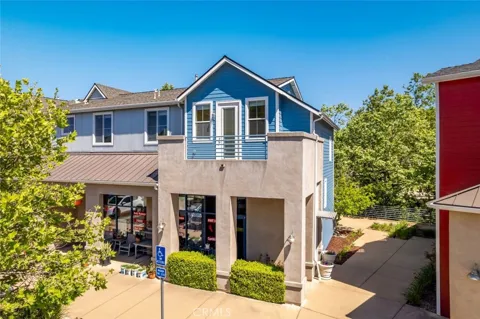 3594 Broad Street #204