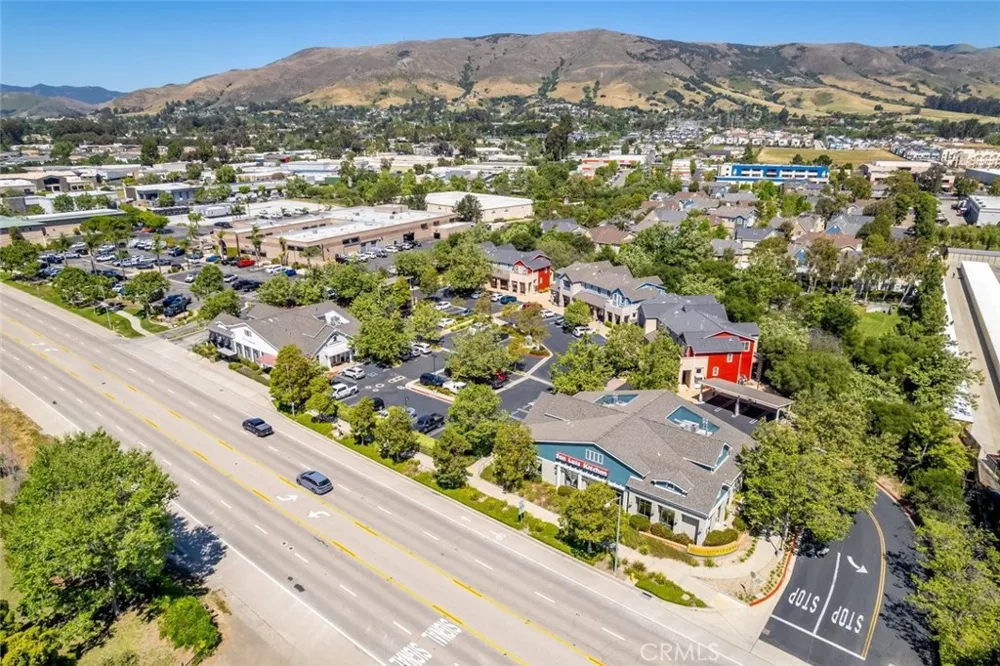 3594 Broad Street #204 San Luis Obispo, CA 93401