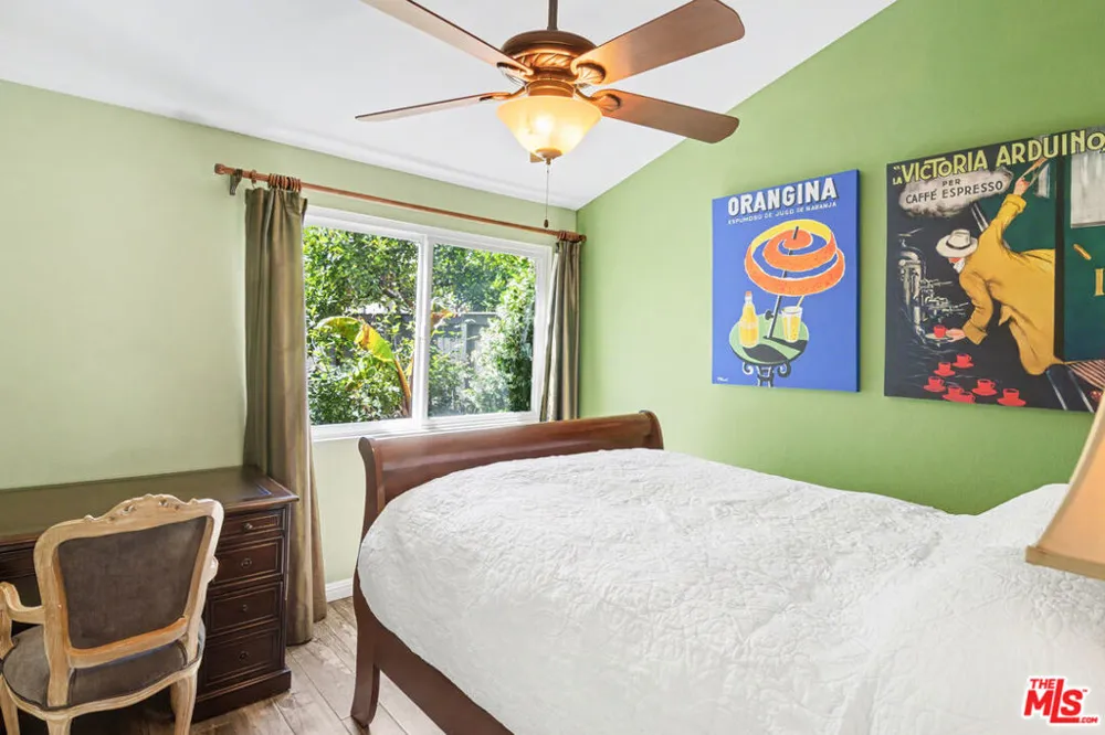 19525 Starfish Lane Huntington Beach, CA 92648