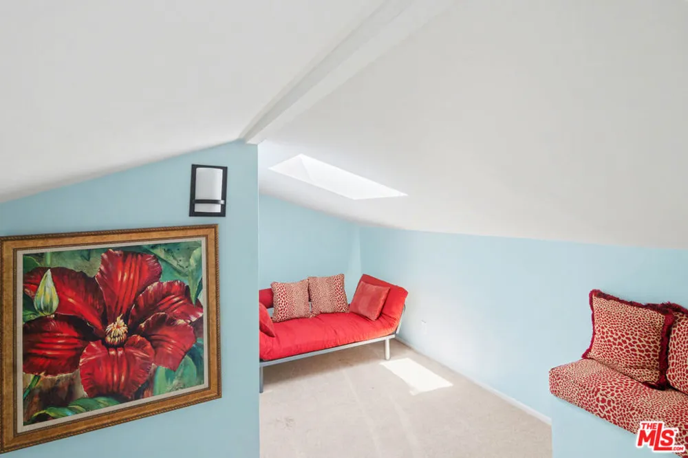 19525 Starfish Lane Huntington Beach, CA 92648