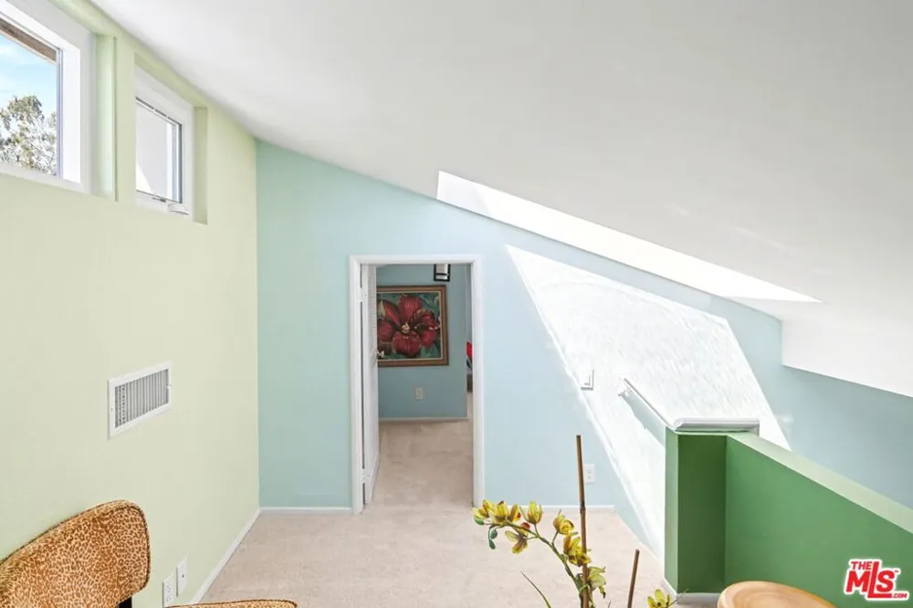 19525 Starfish Lane Huntington Beach, CA 92648