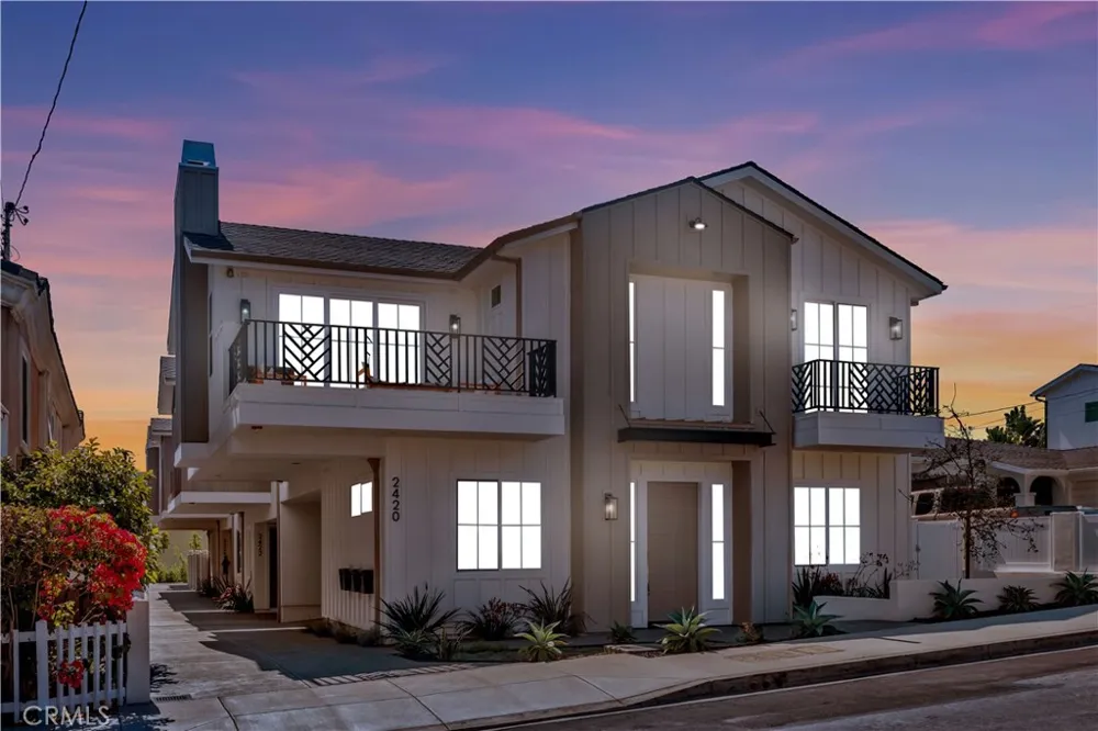 2420 Ives Lane #B Redondo Beach, CA 90278