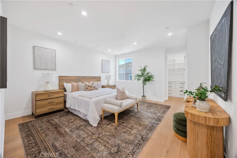 2420 Ives Lane #B Redondo Beach, CA 90278
