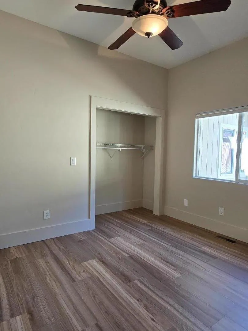 17329 Mcguffie Road Salinas, CA 93907