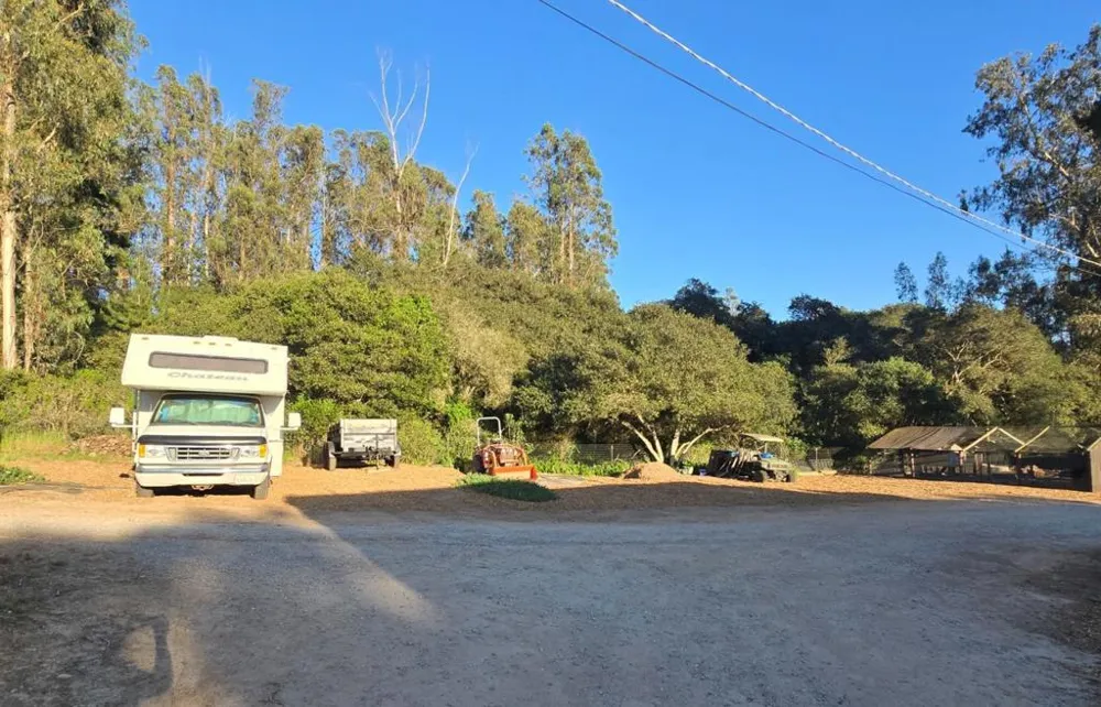 17329 Mcguffie Road Salinas, CA 93907