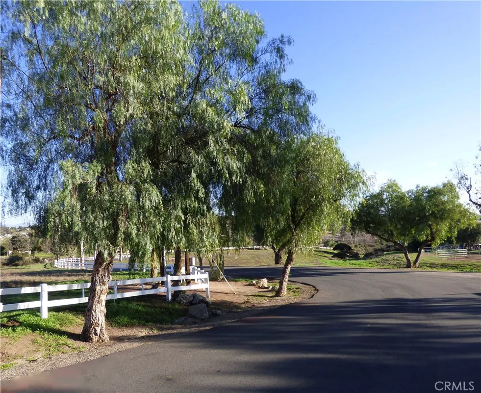 22990 Sky Mesa Road Homeland, CA 92548