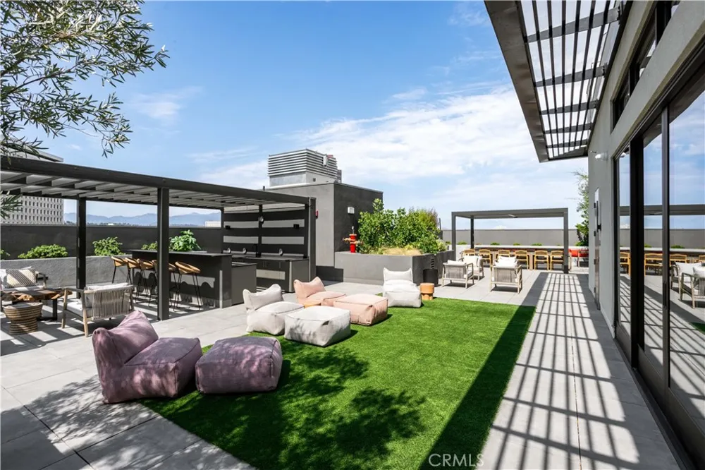 118 Astronaut Ellison S Onizuka Street #206 Los Angeles, CA 90012