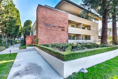 380 S Orange Grove Boulevard #12