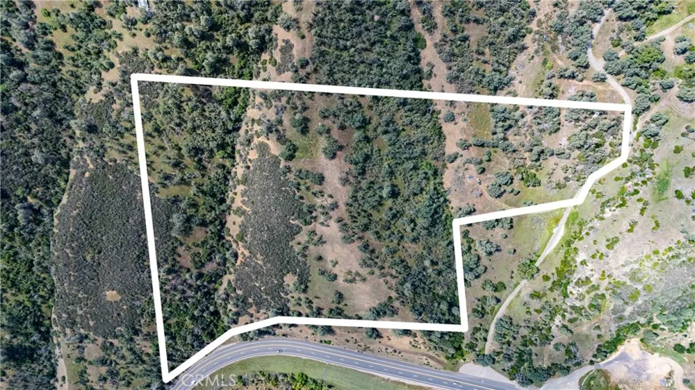 401 Watertrough Rd Clearlake Oaks, CA 95423