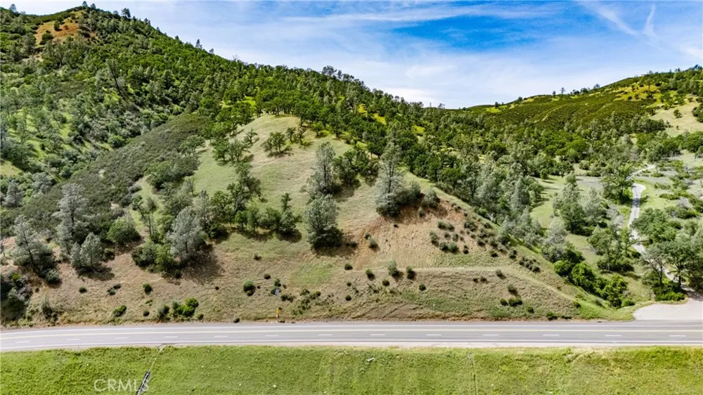 401 Watertrough Rd Clearlake Oaks, CA 95423