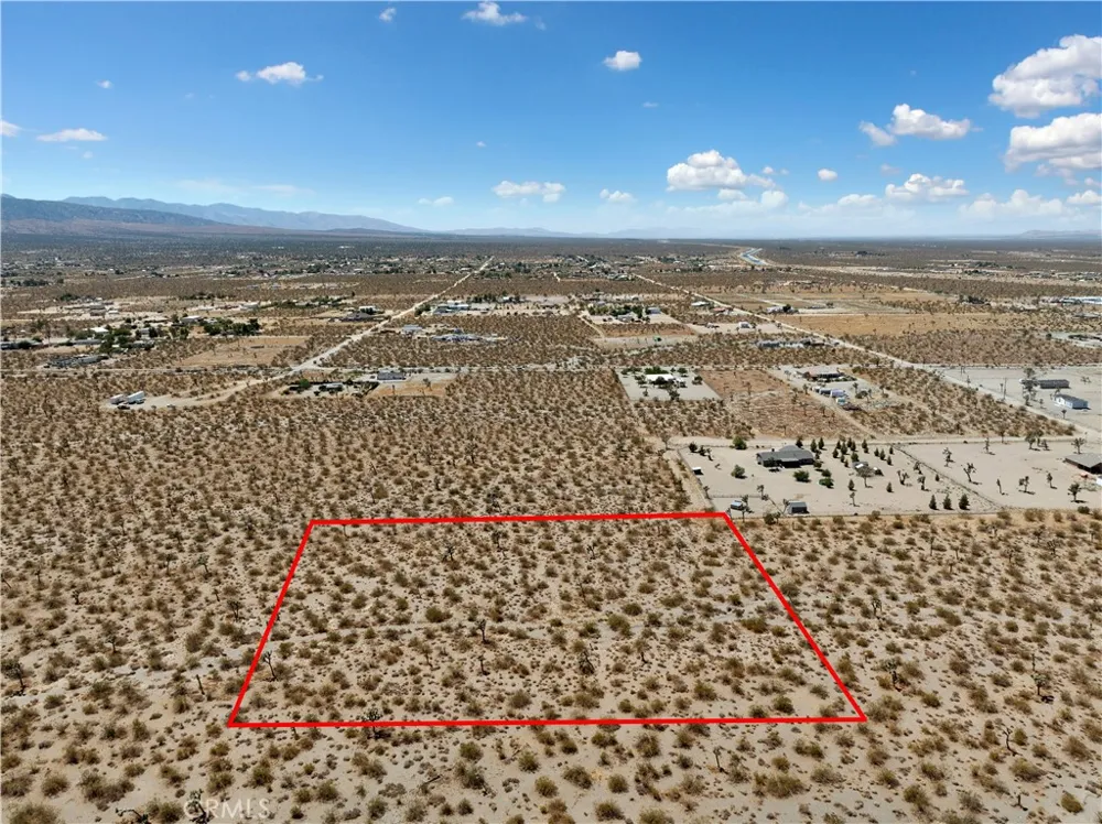 1 Wintergreen Pinon Hills, CA 92372