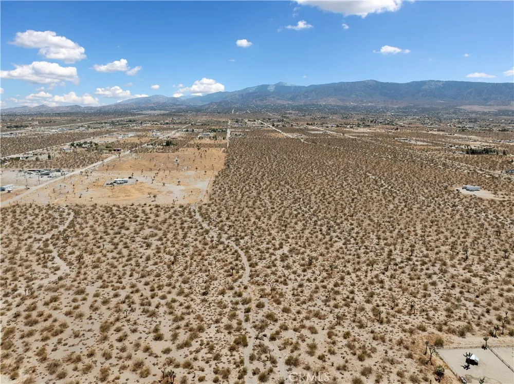 1 Wintergreen Pinon Hills, CA 92372