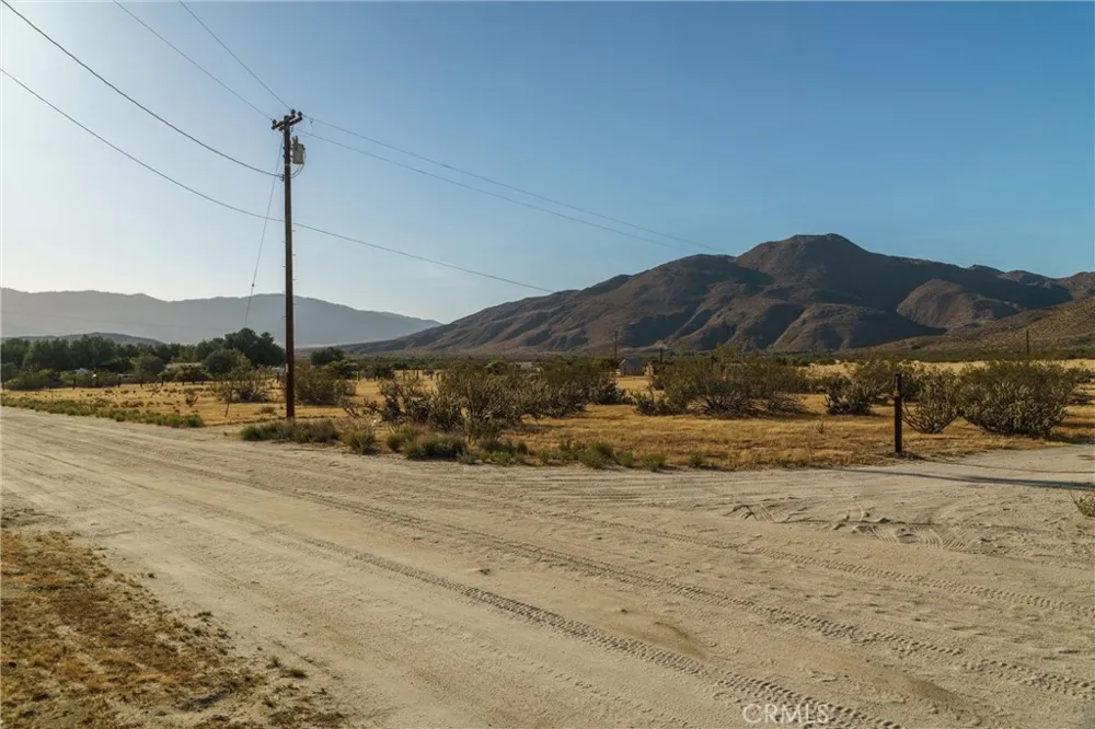 741 Wells Fargo Julian, CA 92036