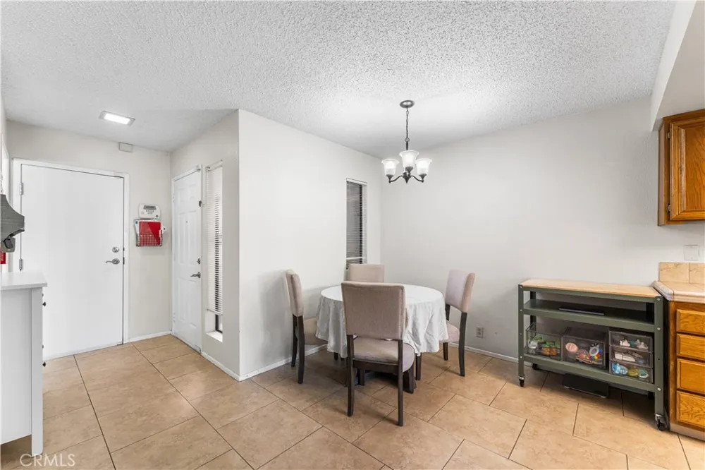 422 W Avenue J5 #32 Lancaster, CA 93534