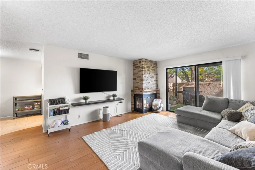 422 W Avenue J5 #32 Lancaster, CA 93534