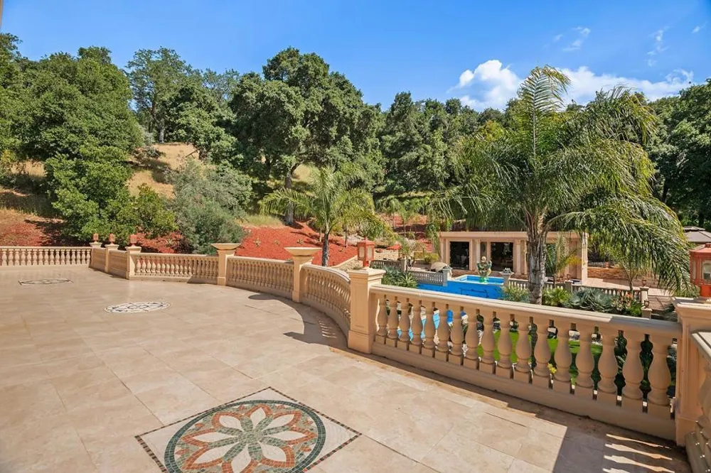 16840 Cypress Way Los Gatos, CA 95030