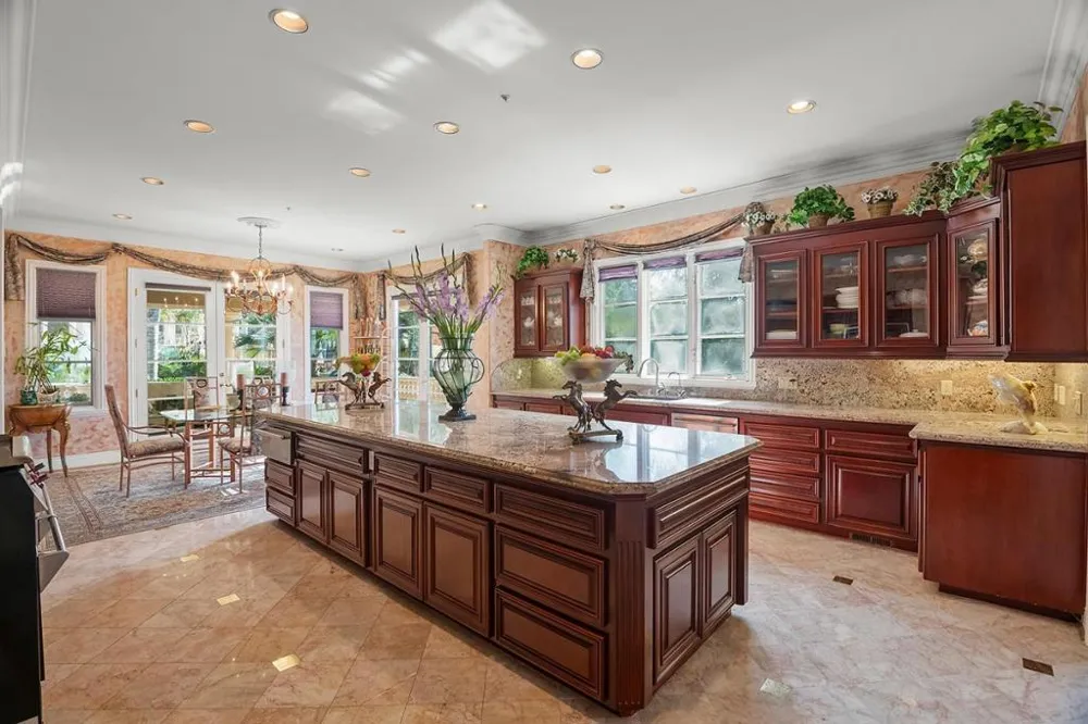 16840 Cypress Way Los Gatos, CA 95030