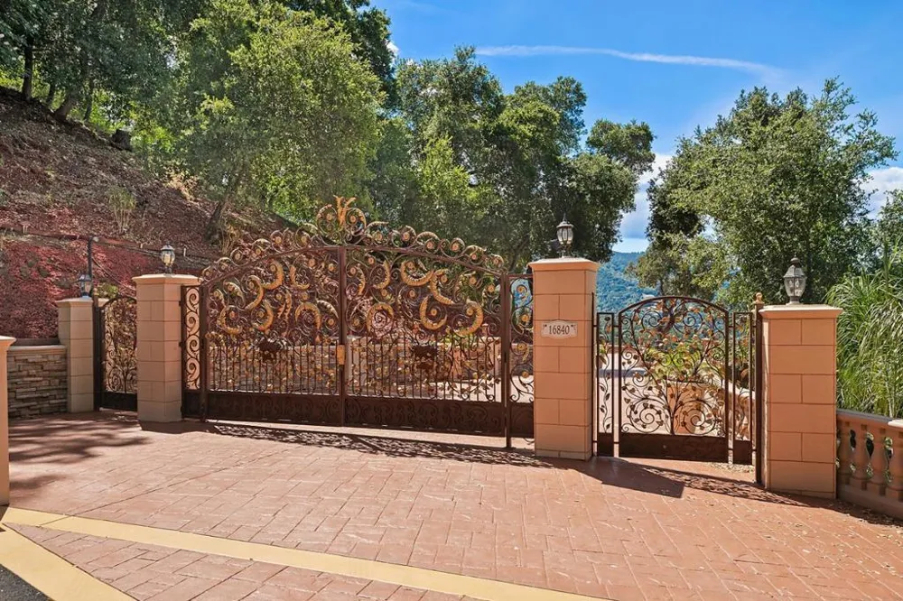 16840 Cypress Way Los Gatos, CA 95030