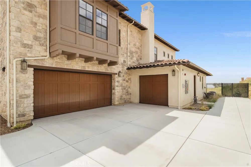 2005 Trail Ridge Lane San Dimas, CA 91773